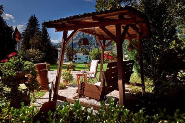 Gaestehaus Kastenhof Sankt Johann im Pongau Exterior foto