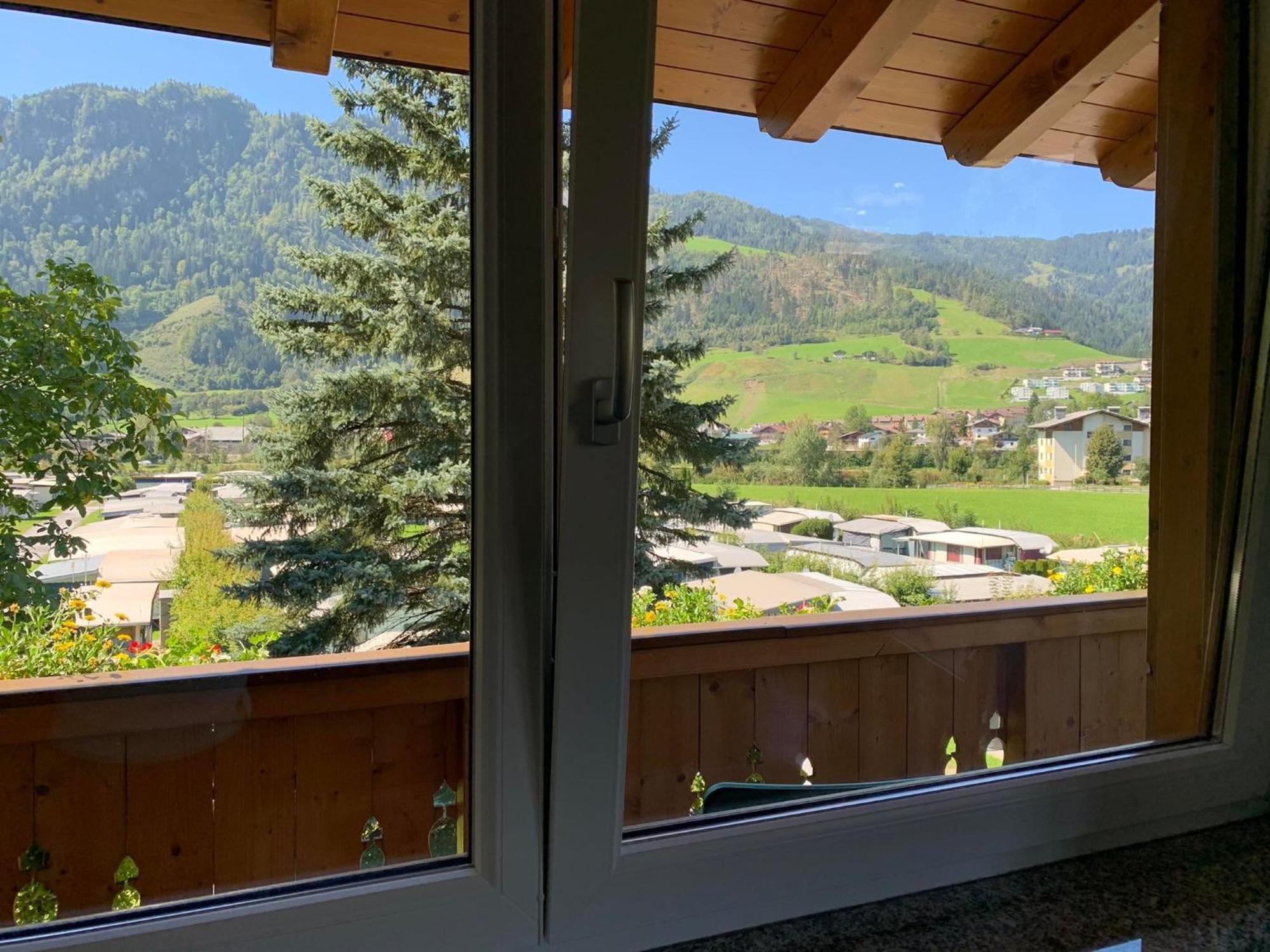 Gaestehaus Kastenhof Sankt Johann im Pongau Exterior foto